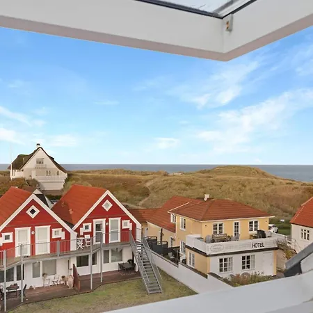 Luxury Retreat In *